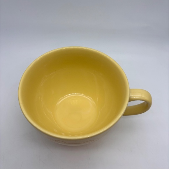 Disney Store Winnie the Pooh Hunny Large Yellow Ceramic Coffee Mug - Picture 3 of 14